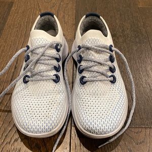 Womens LIKE NEW Allbirds Treedasher Shoe Size 8W for Wide Feet